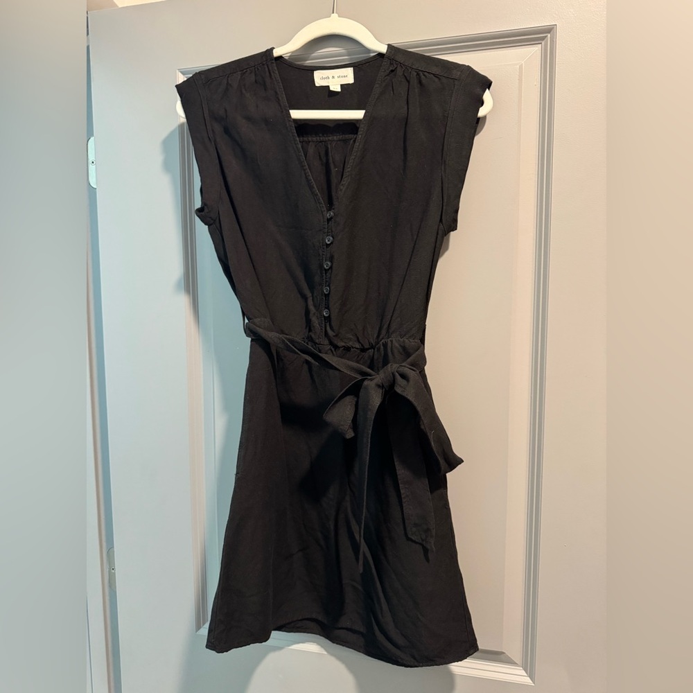Elegant Black Linen Sleeveless Dress